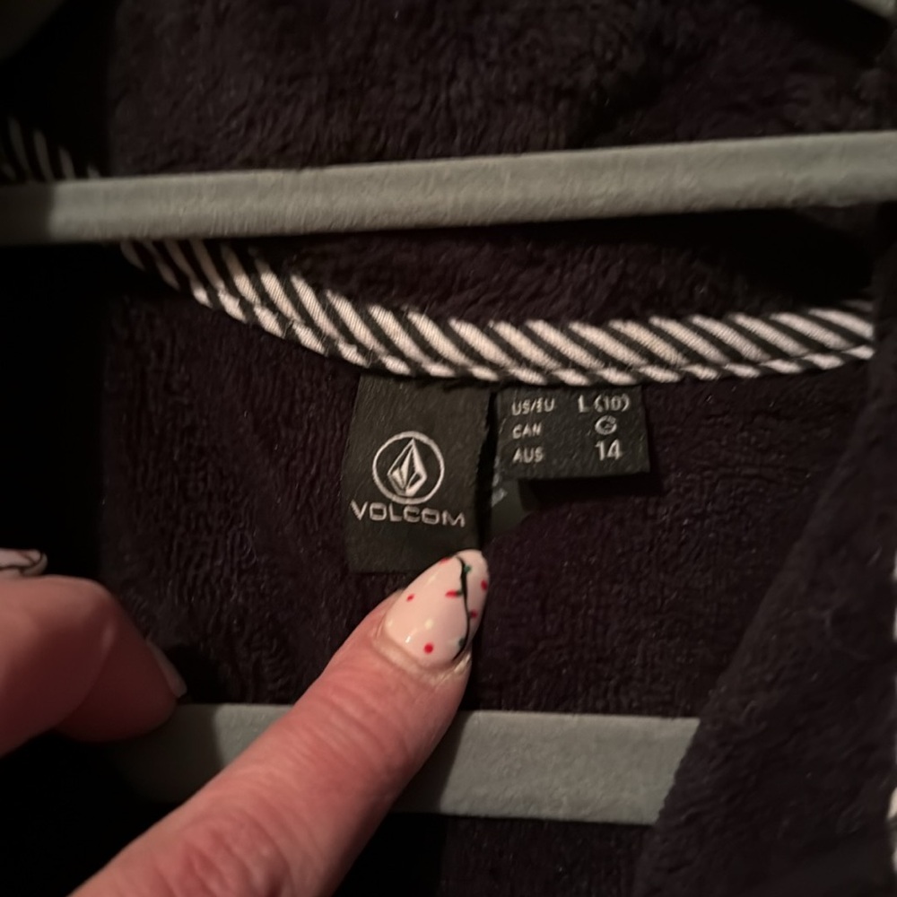 Volcom teddy jacket - Picture 2 of 3